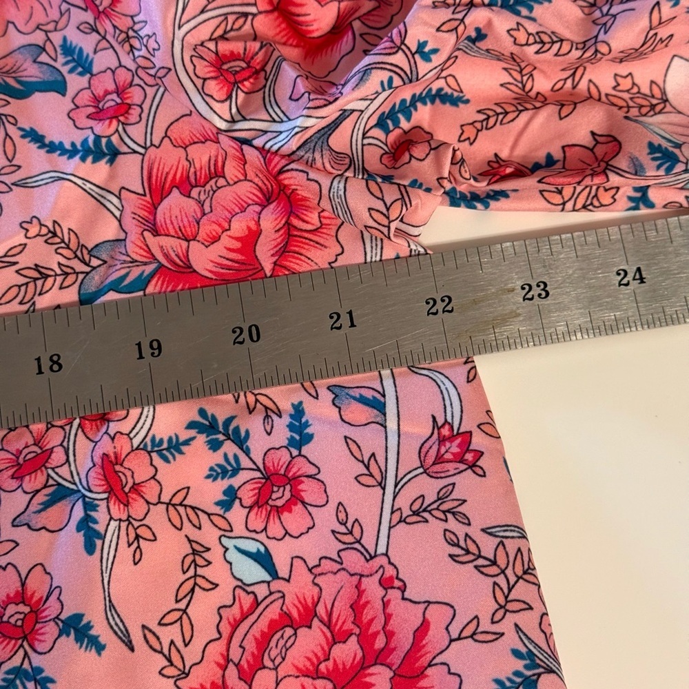 Boho Floral Peasant Blouse XL Pink Smocked Sleeves Tie Neck Top NWOT - Picture 9 of 13